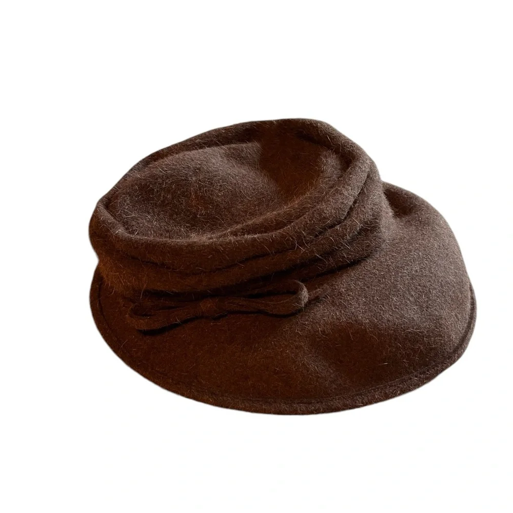 Rare Wayne Wirem Milineru Women's Wool Bonnet Hat